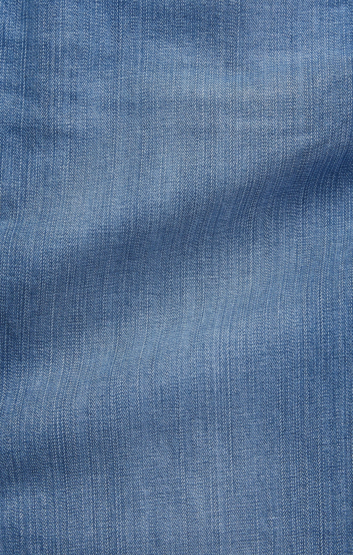34 Heritage Charisma Relaxed Straight Jean In Light Soft Denim