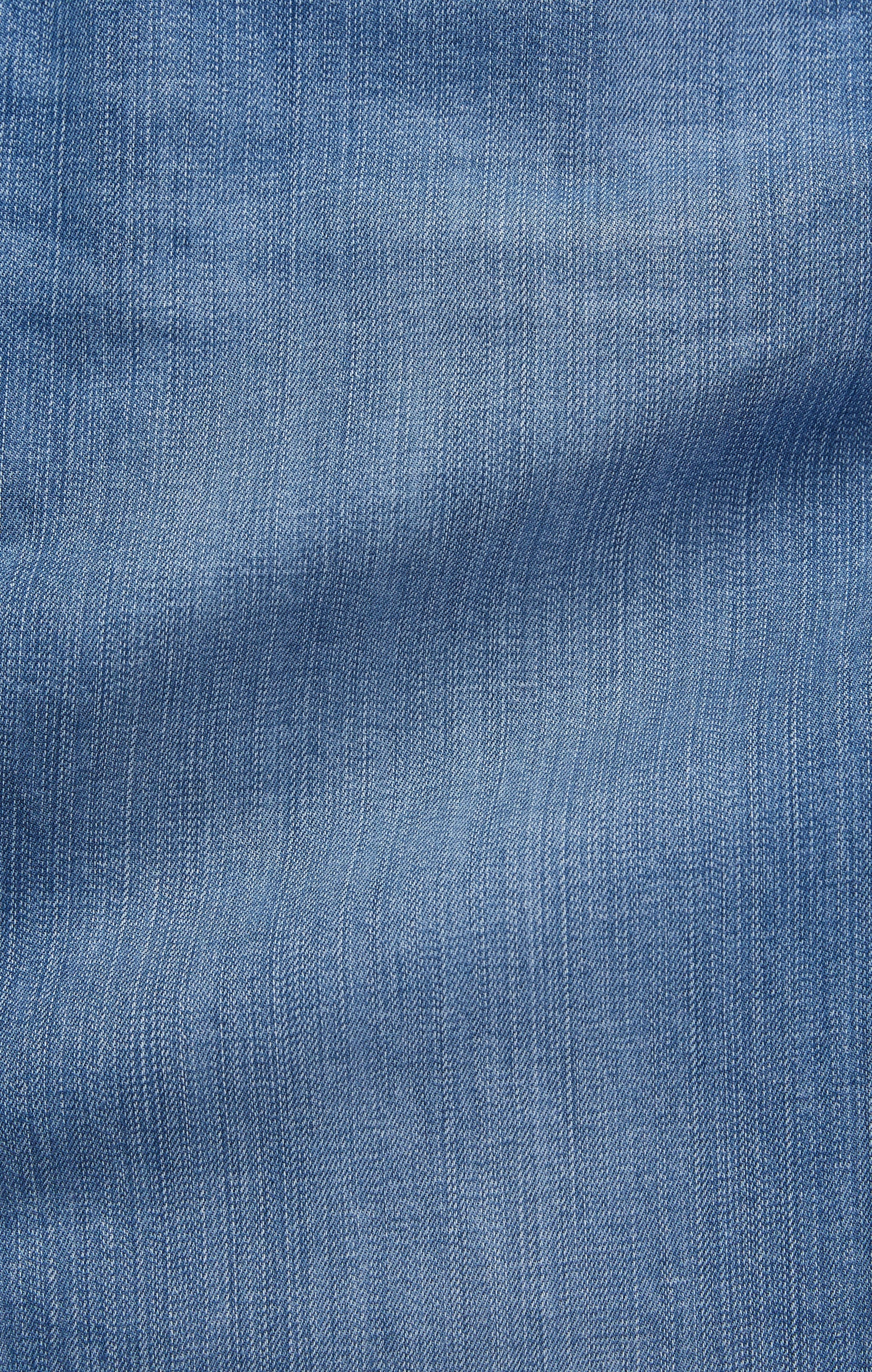 34 Heritage Charisma Relaxed Straight Jean In Light Soft Denim