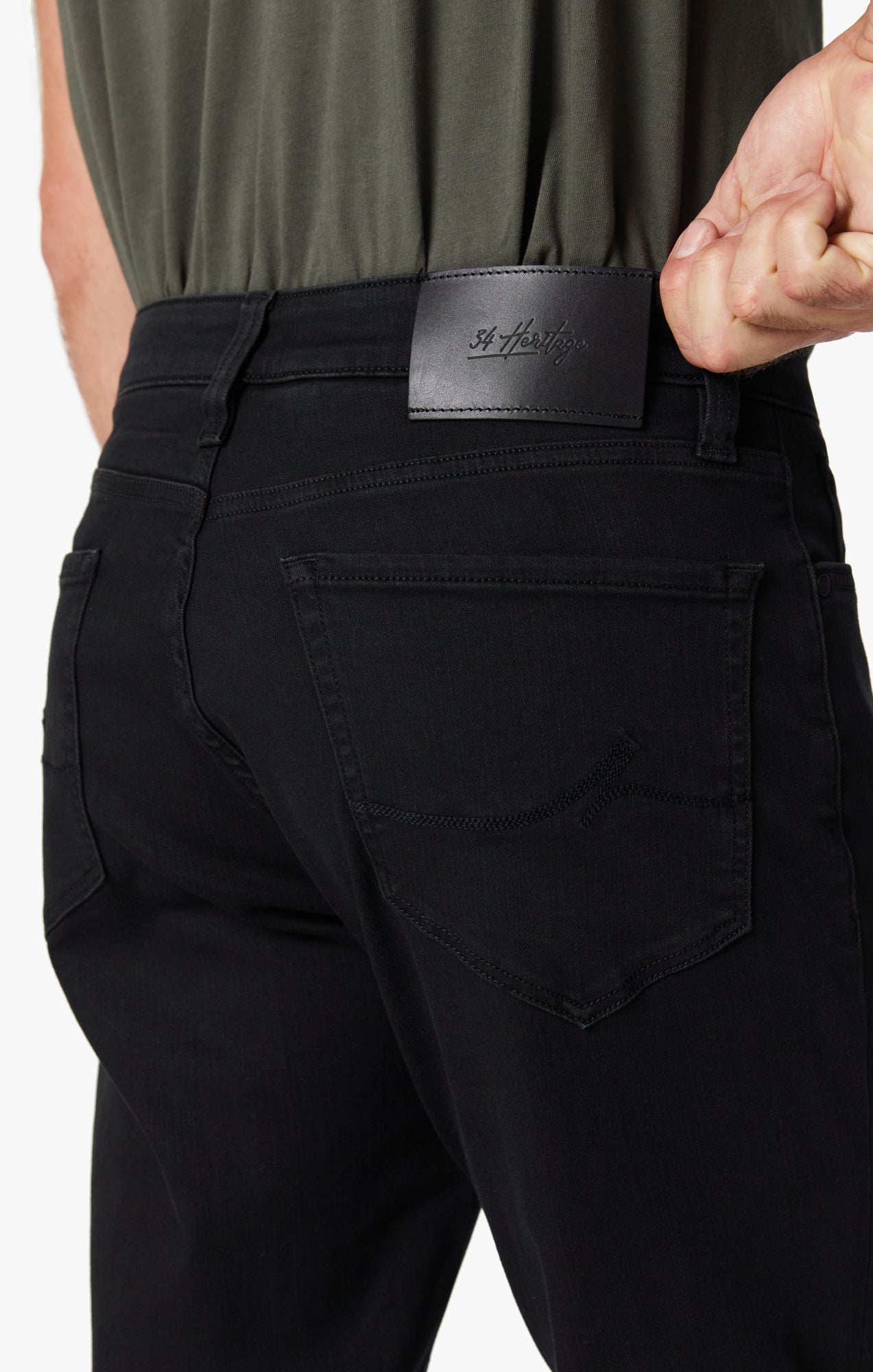 34 Heritage Charisma Comfort Rise, Classic Fit In Black Urban
