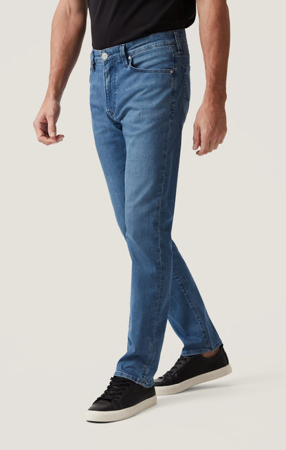 34 Heritage Charisma Relaxed Straight Jeans in Dark Blue Kona