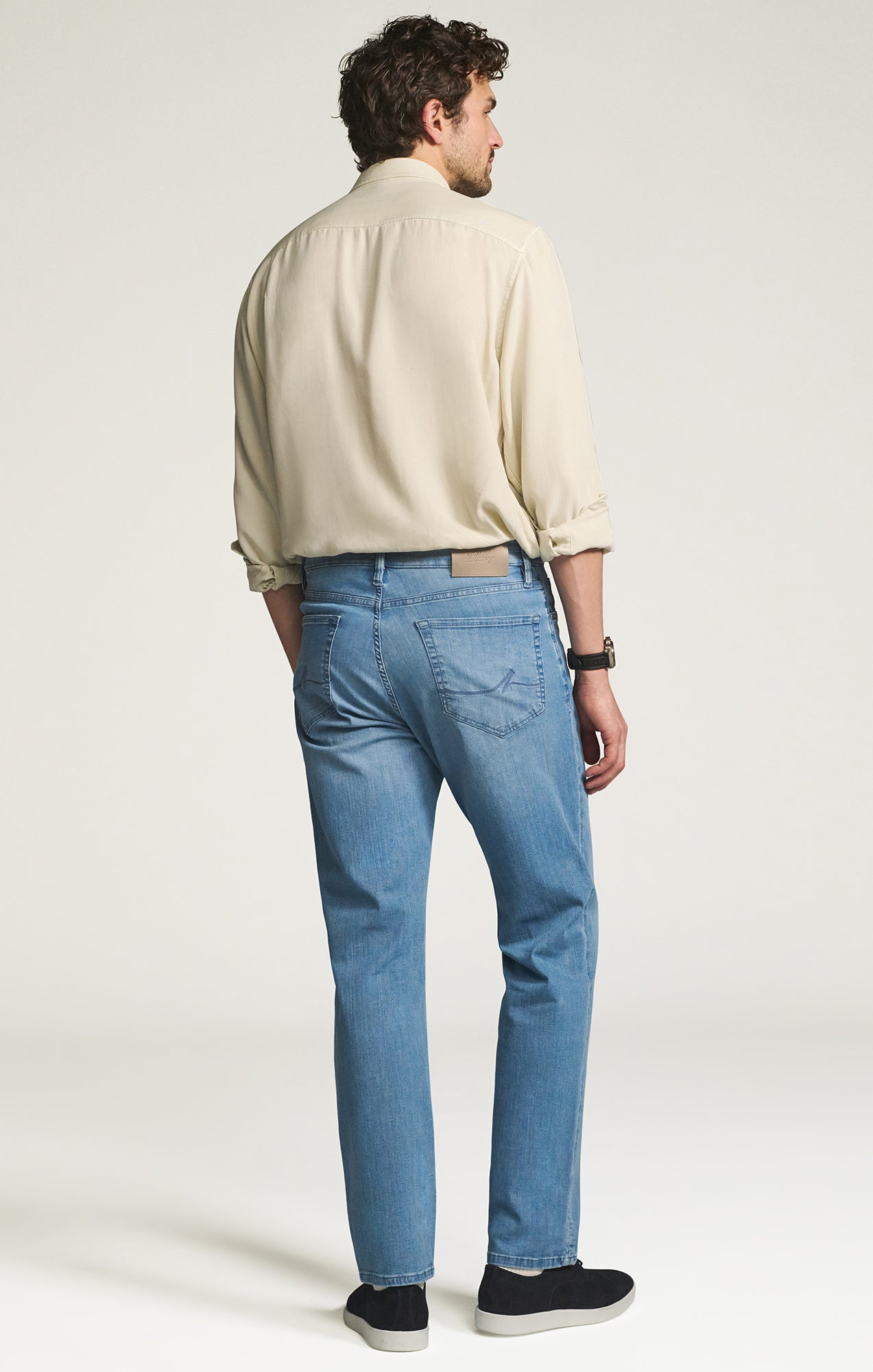 34 Heritage Charisma Relaxed Straight Jeans in Mid Blue Kona
