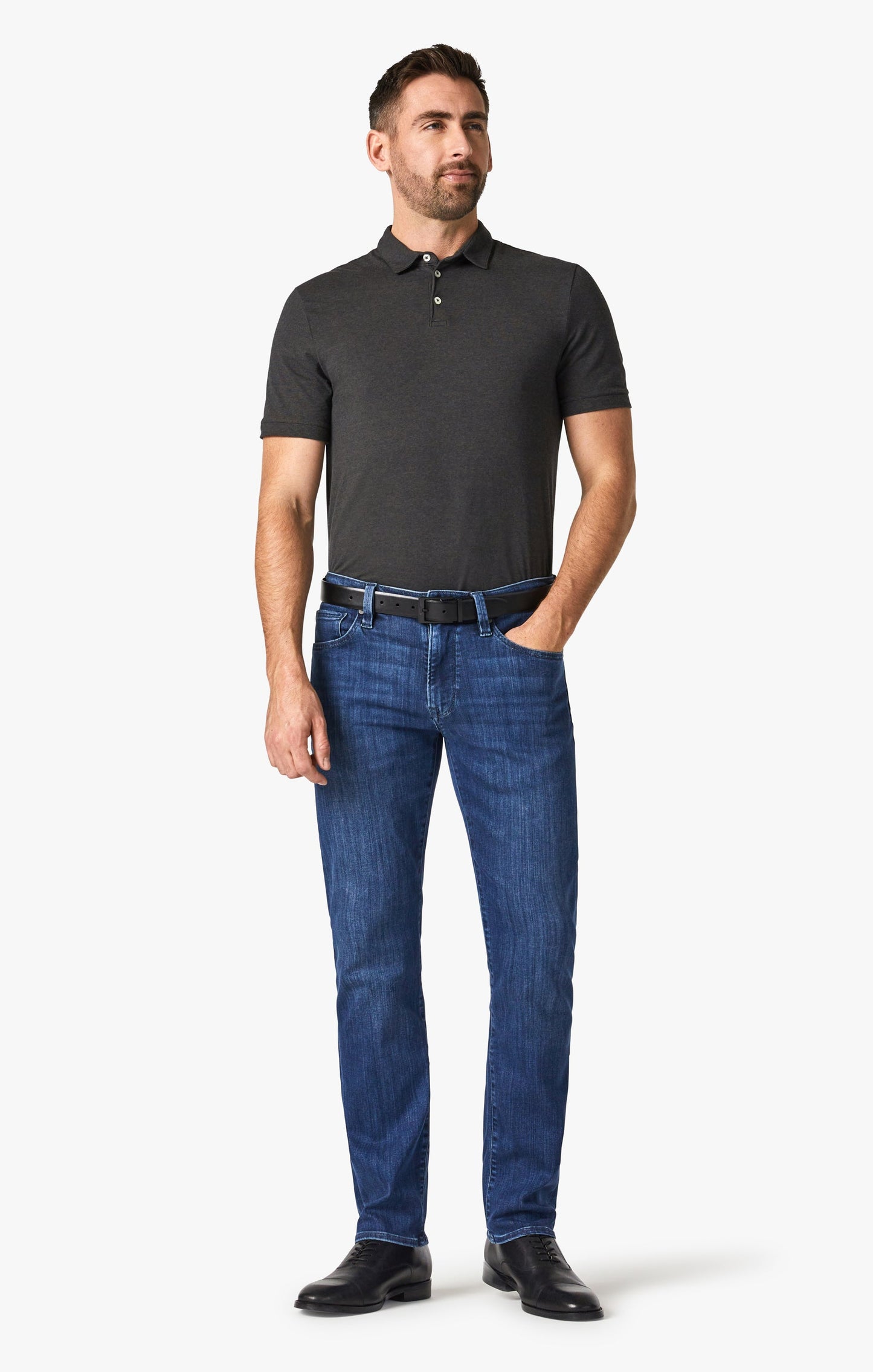 34 Heritage Courage Mid Rise Straight Leg in Mid Urban