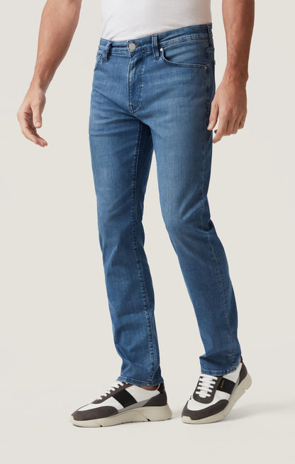 34 Heritage Courage Straight Leg Jeans in Dark Blue Kona