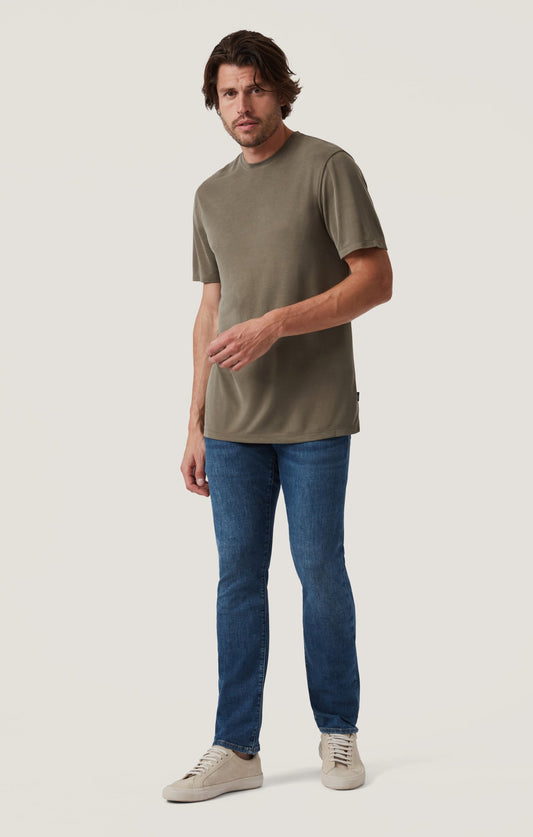 34 Heritage Courage Straight Leg Jeans in Mid Soft