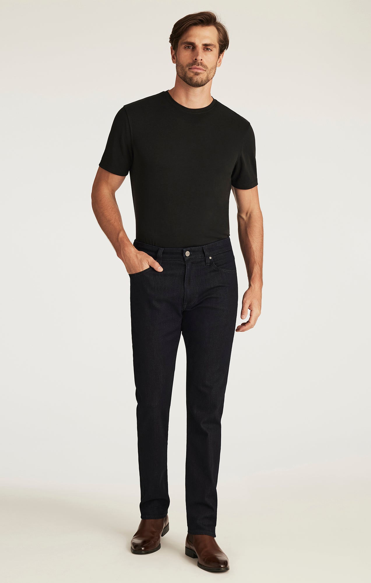 34 Heritage Courage Straight Leg Jeans in Rinse Aerodenim