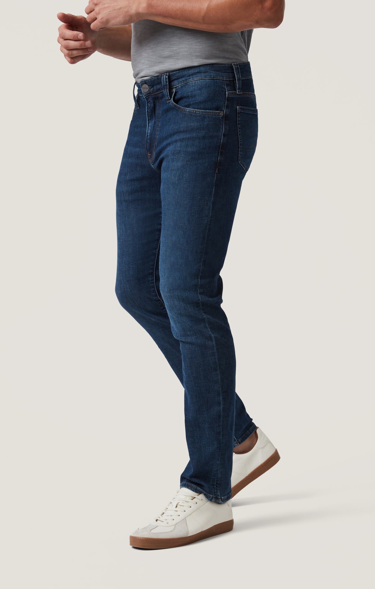 34 Heritage Courage Straight Leg Jeans in Deep Soft