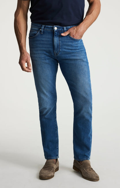 34 Heritage Courage Straight Leg Jeans In Mid Brushed Aerodenim