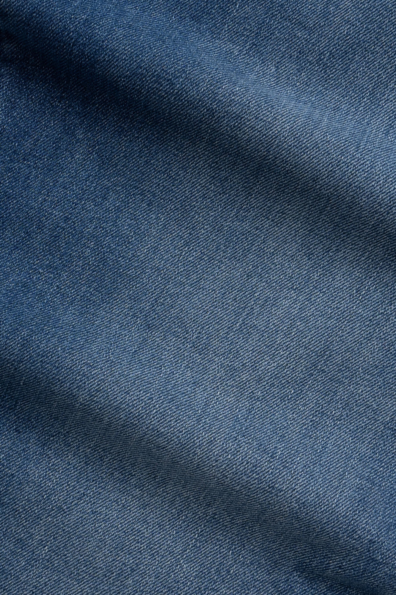 34 Heritage Courage Straight Leg Jeans In Mid Brushed Aerodenim