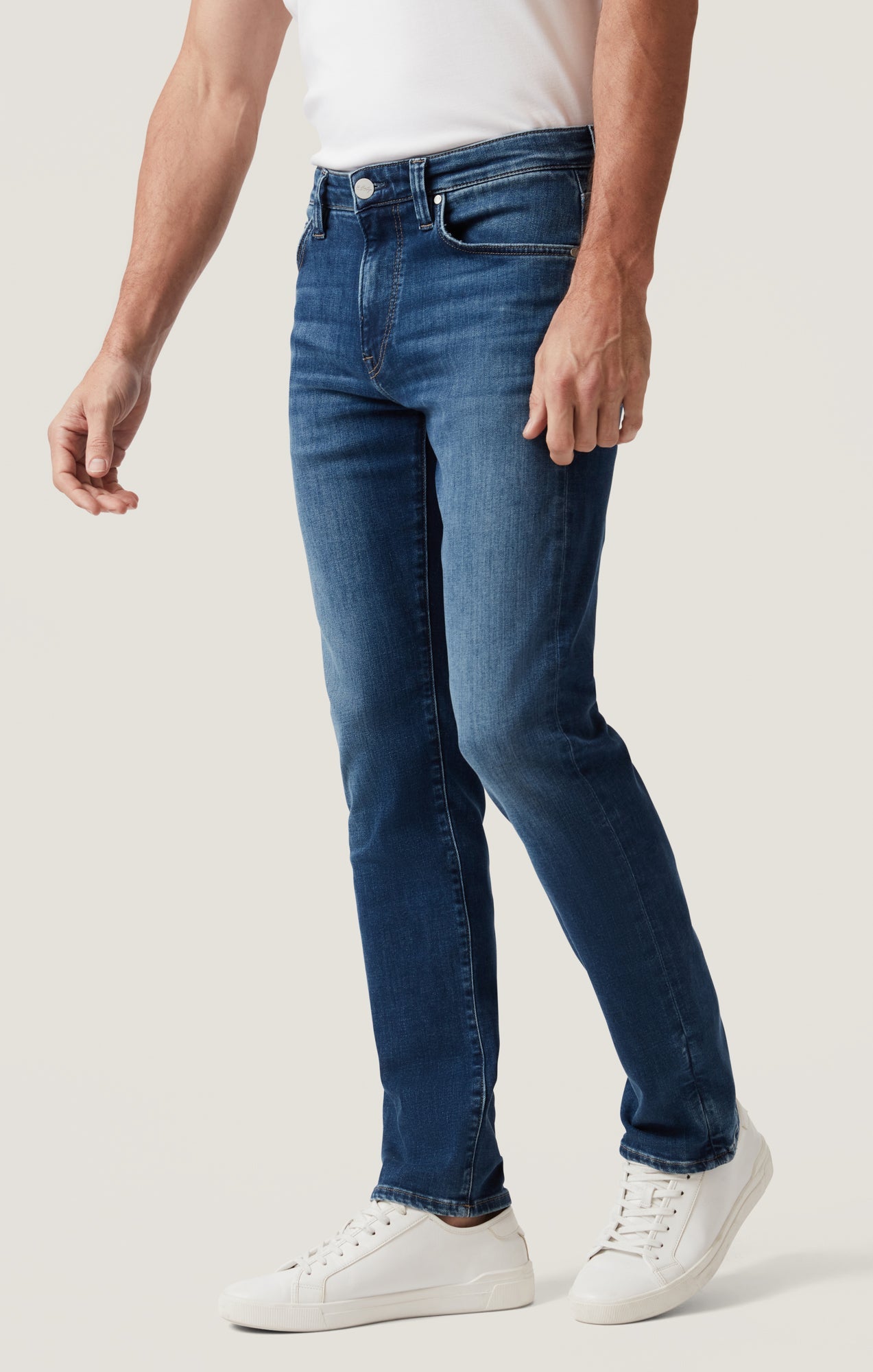 34 Heritage Courage Straight Leg Jeans in Dark Brushed Organic Ultra