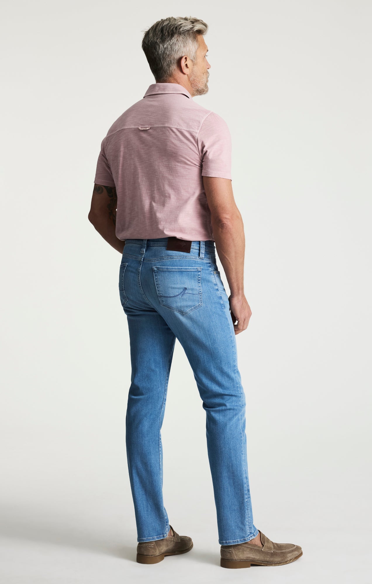 34 Heritage Courage Straight Leg Jeans In Light Brushed Urban