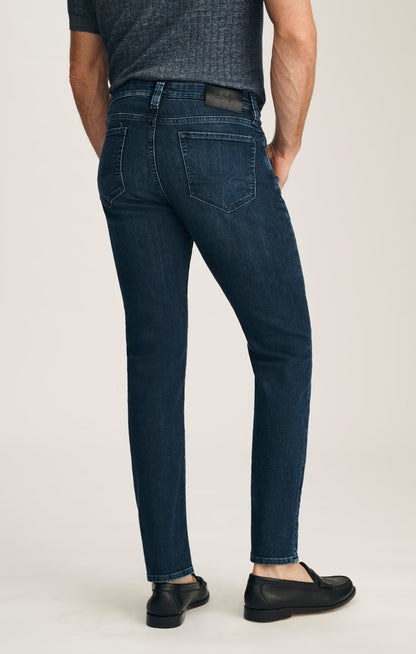 34 Heritage Courage Straight Leg Jeans In Deep Brushed Aerodenim