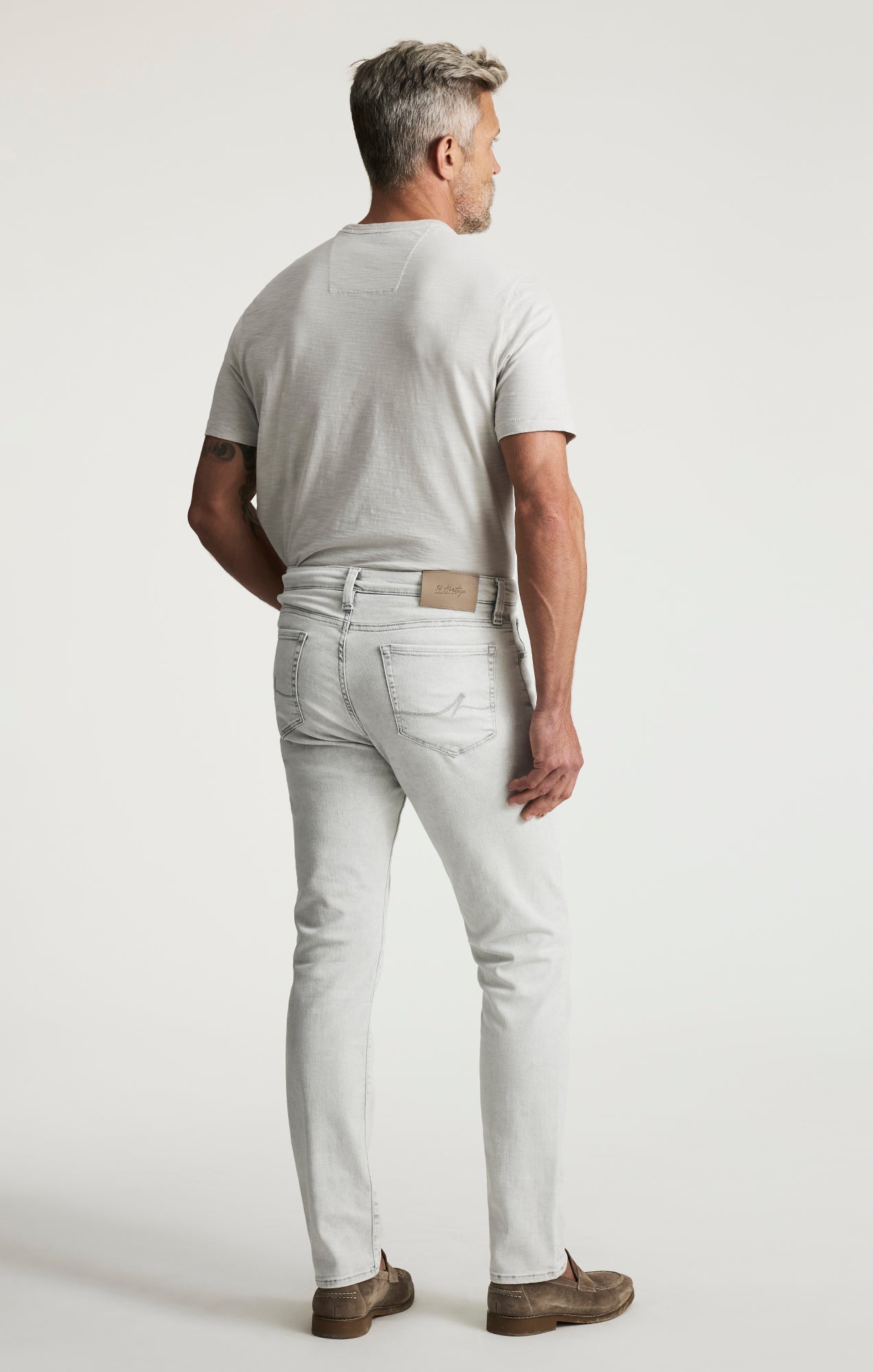 34 Heritage Courage Straight Leg Jeans In Ice Grey Organic Ultra