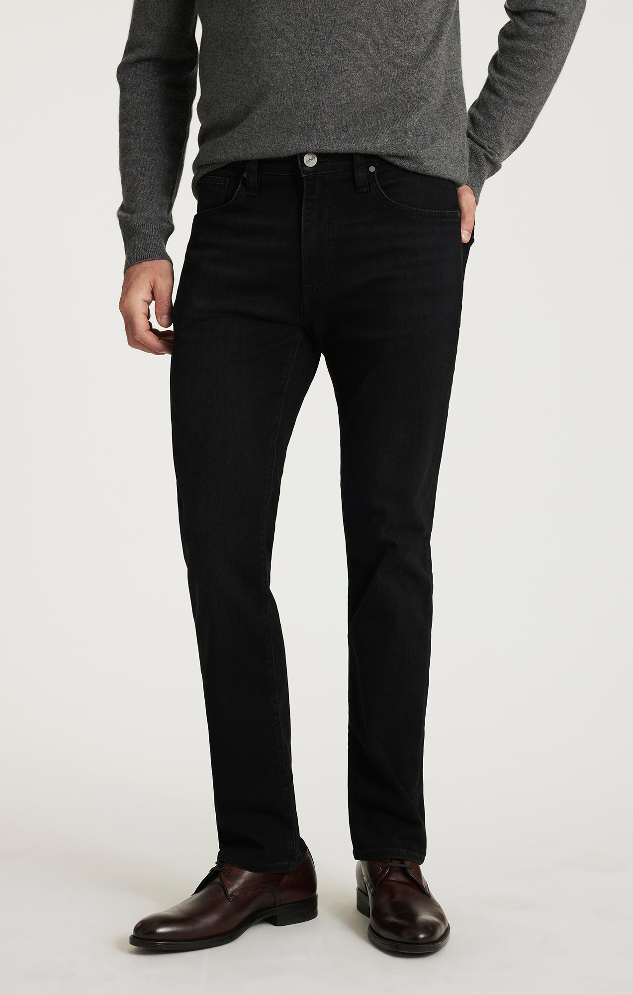 34 Heritage Courage Straight Leg Jeans in Smoke Organic Ultra