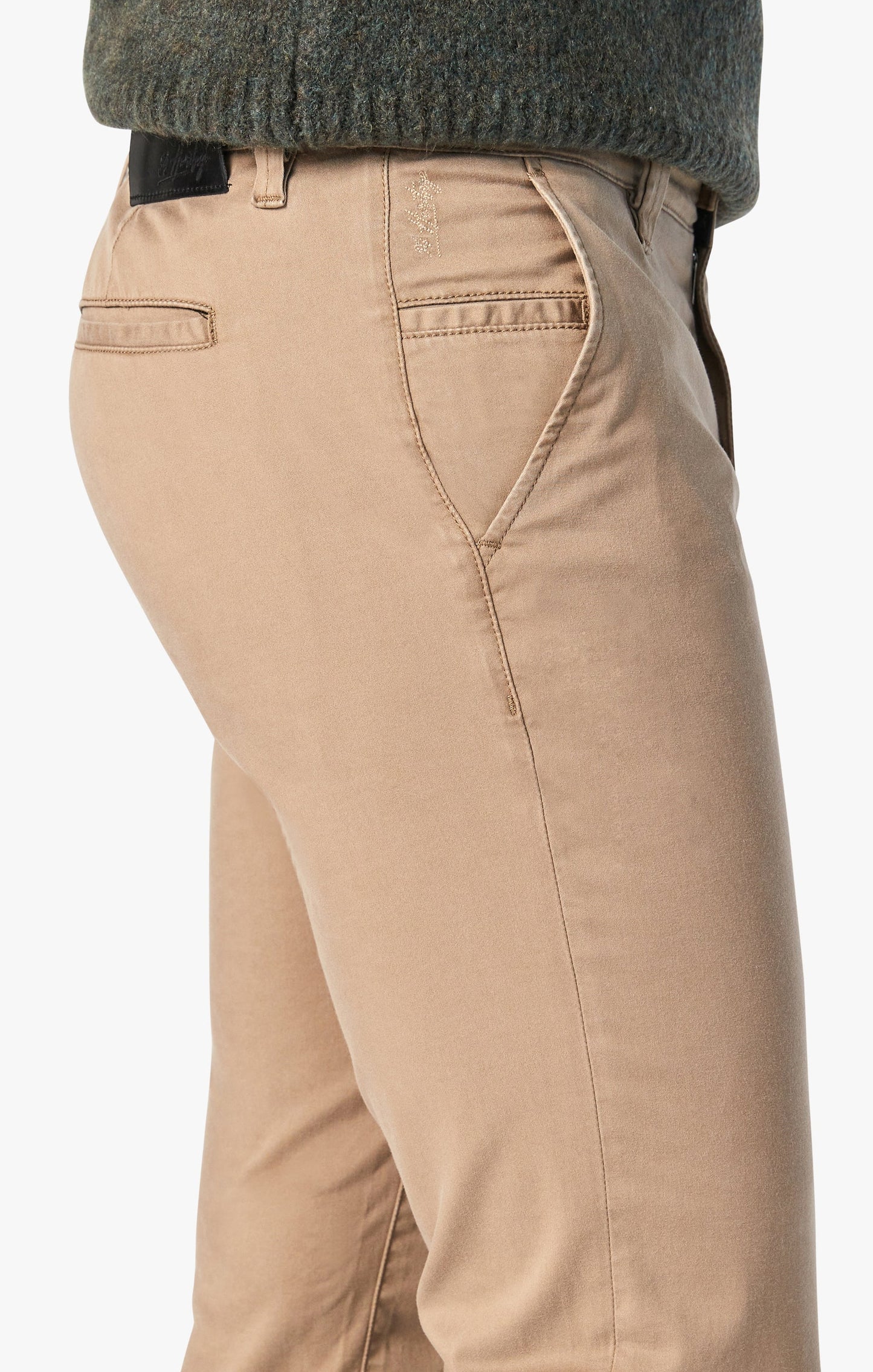 34 Heritage Charisma Relaxed Straight Chino In Khaki Twill
