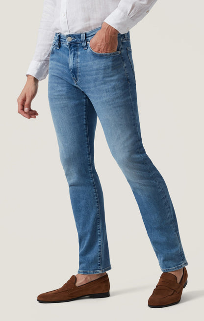 34 Heritage Charisma Relaxed Jeans in Mid Brushed Organic Ultra