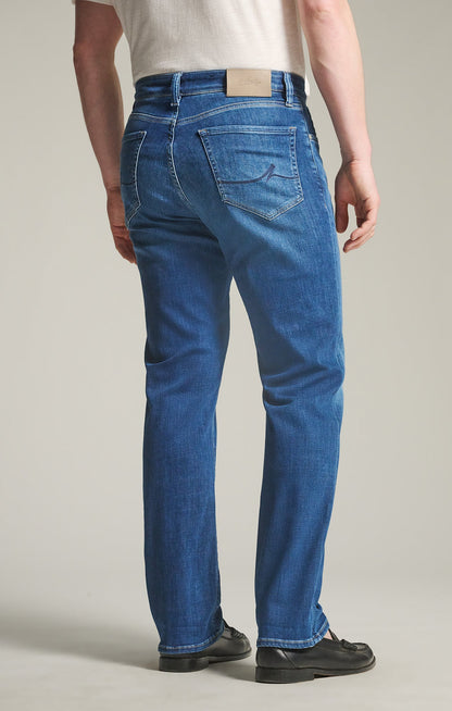 34 Heritage Charisma Relaxed Jeans in Dark Brushed Organic Ultra