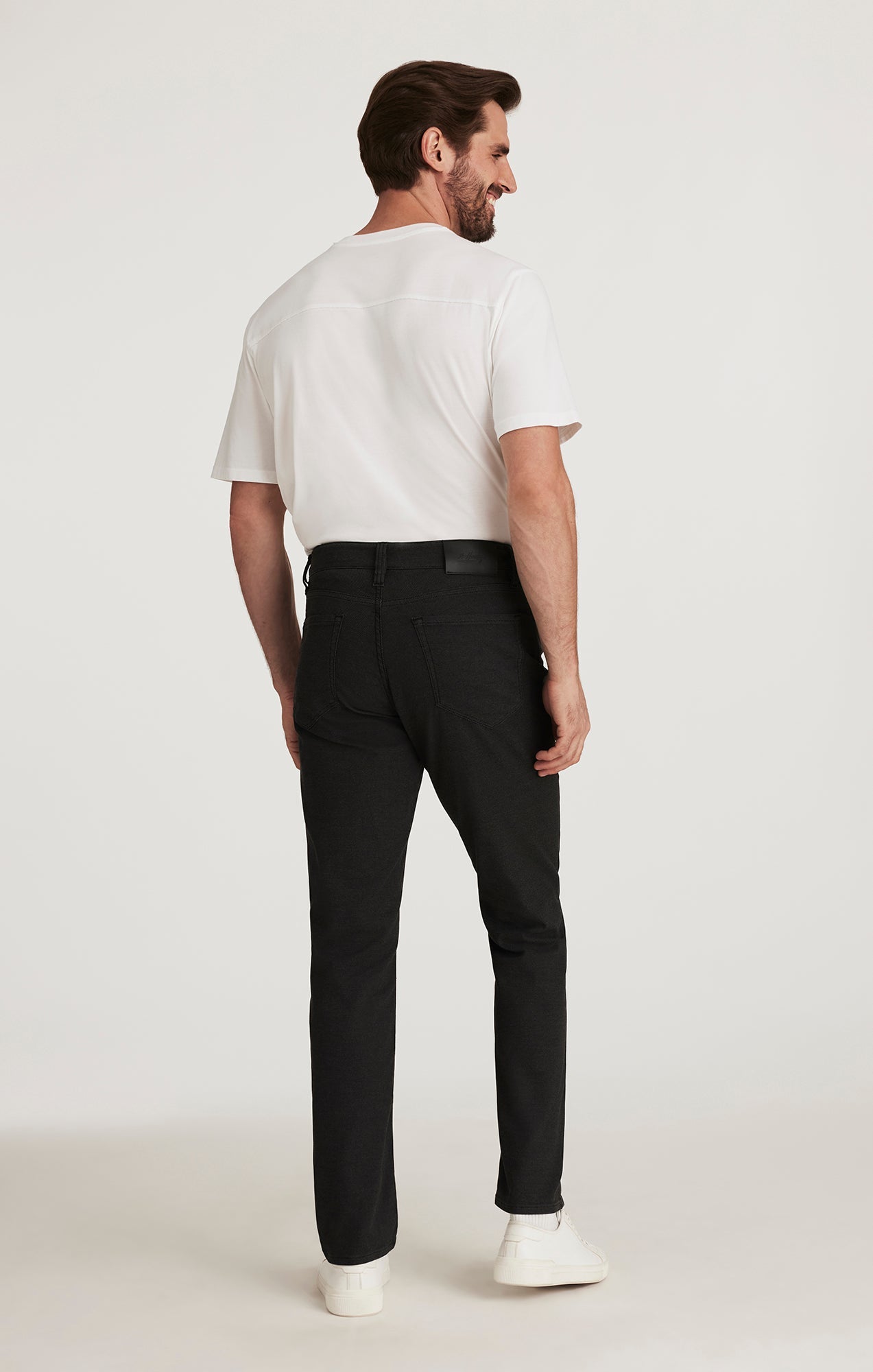 34 Heritage Charisma Relaxed Straight Leg Pants In Black CoolMax