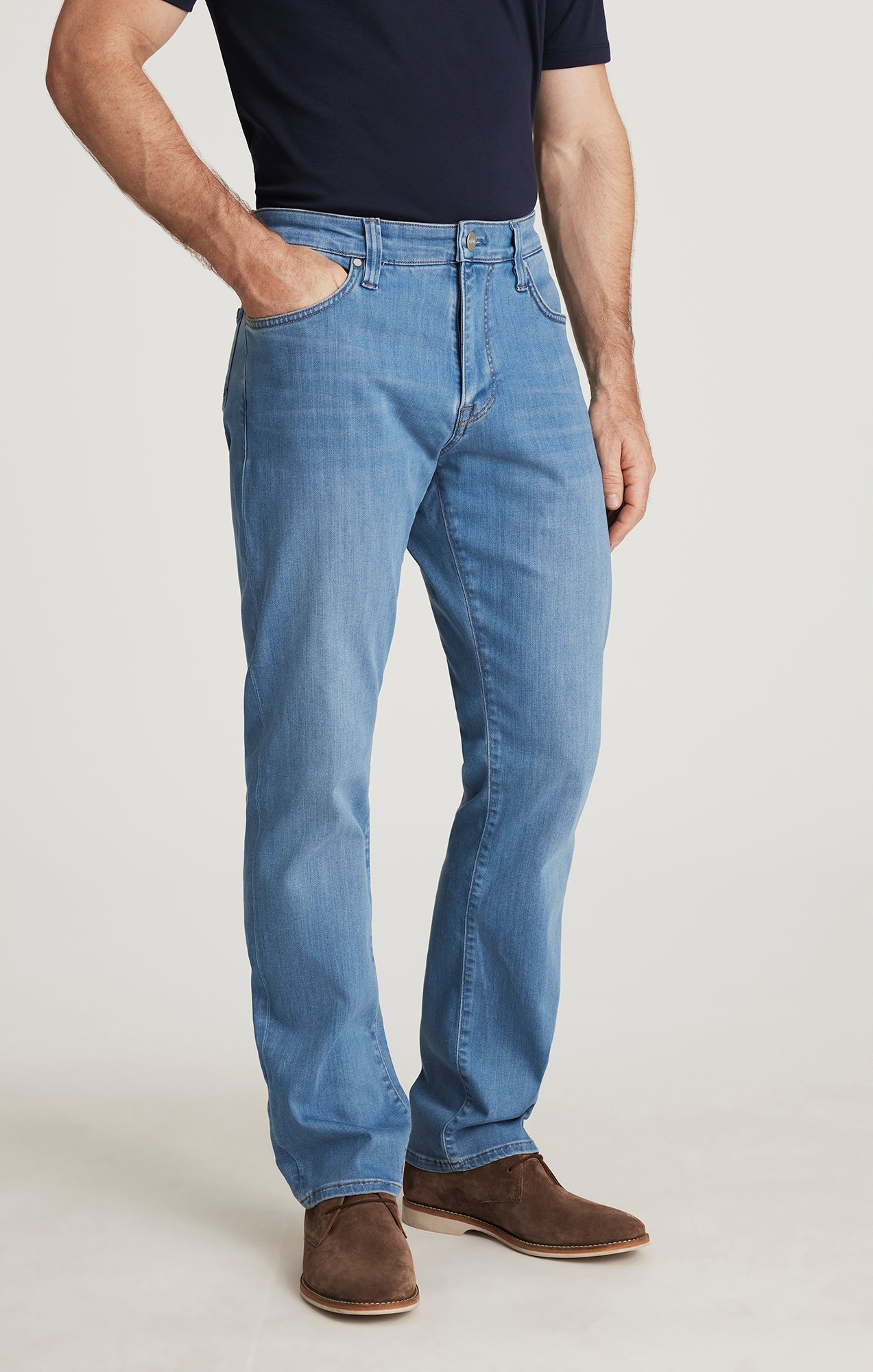 34 Heritage Camino Relaxed Straight Jeans in Cloud Blue Urban
