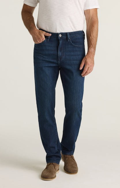 34 Heritage Charisma Relaxed Straight Jeans in Rinse Brushed Aerodenim