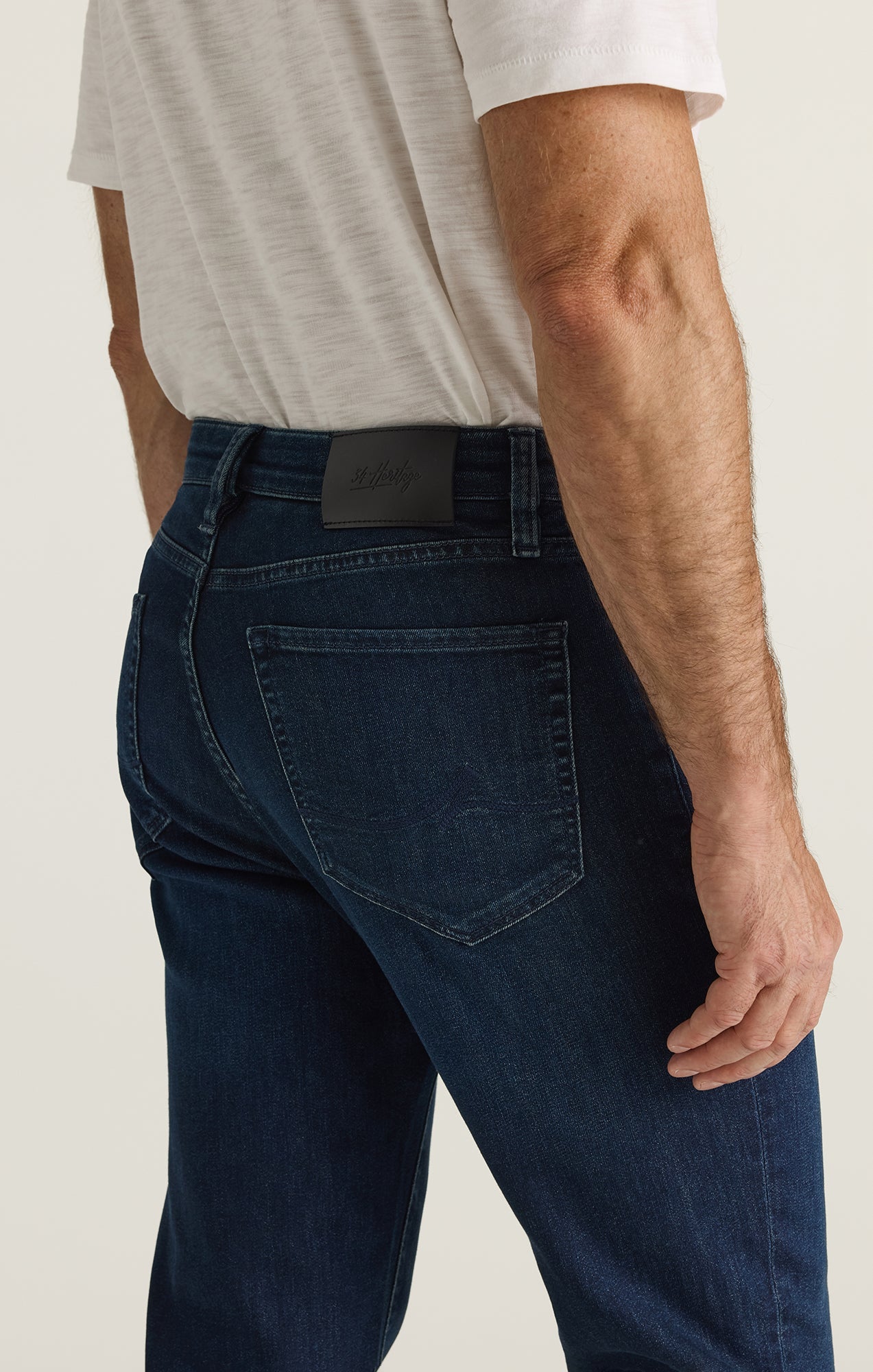34 Heritage Charisma Relaxed Straight Jeans in Rinse Brushed Aerodenim