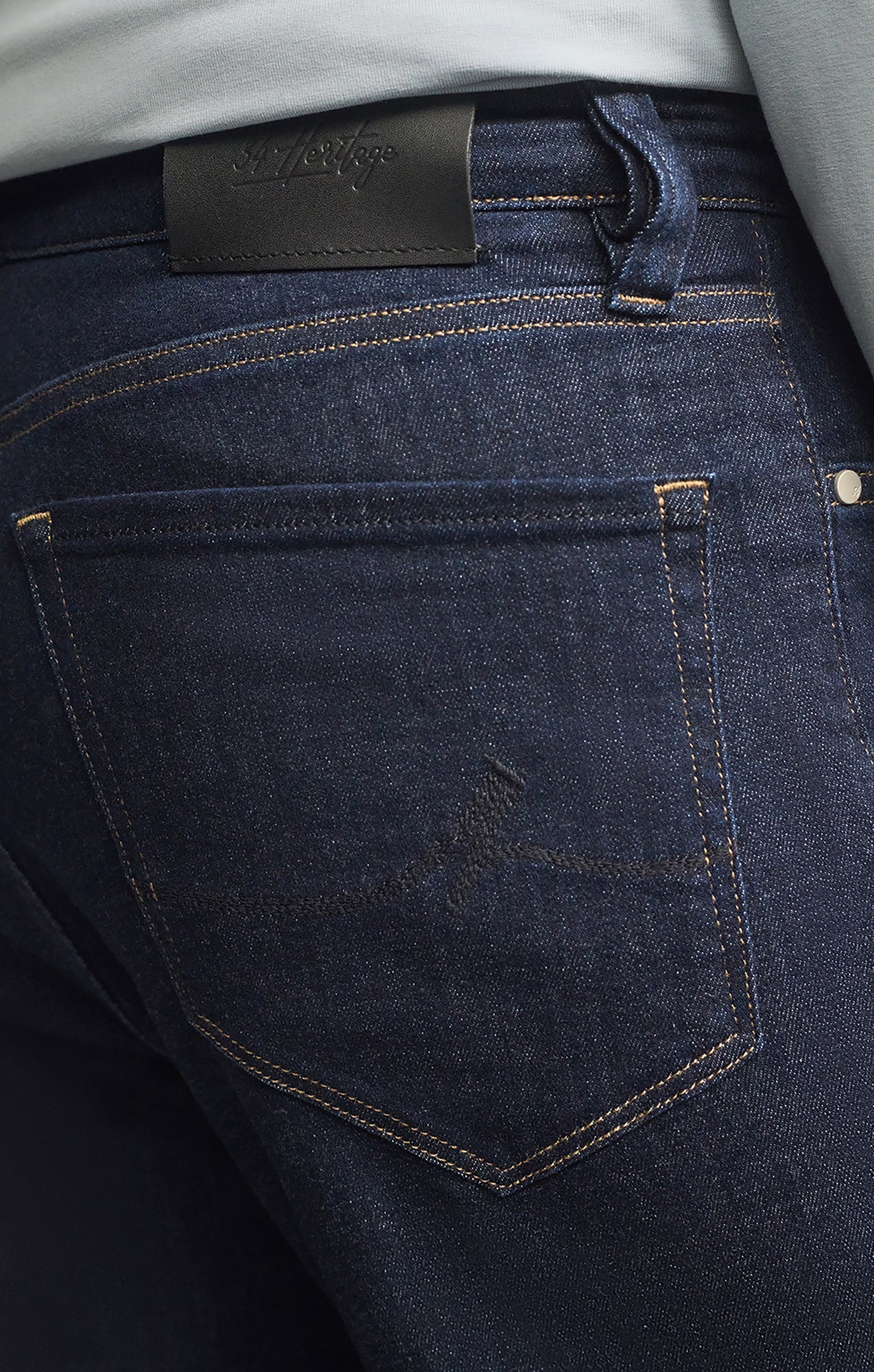 34 Heritage Charisma Relaxed Straight Jeans in Rinse Organic Ultra