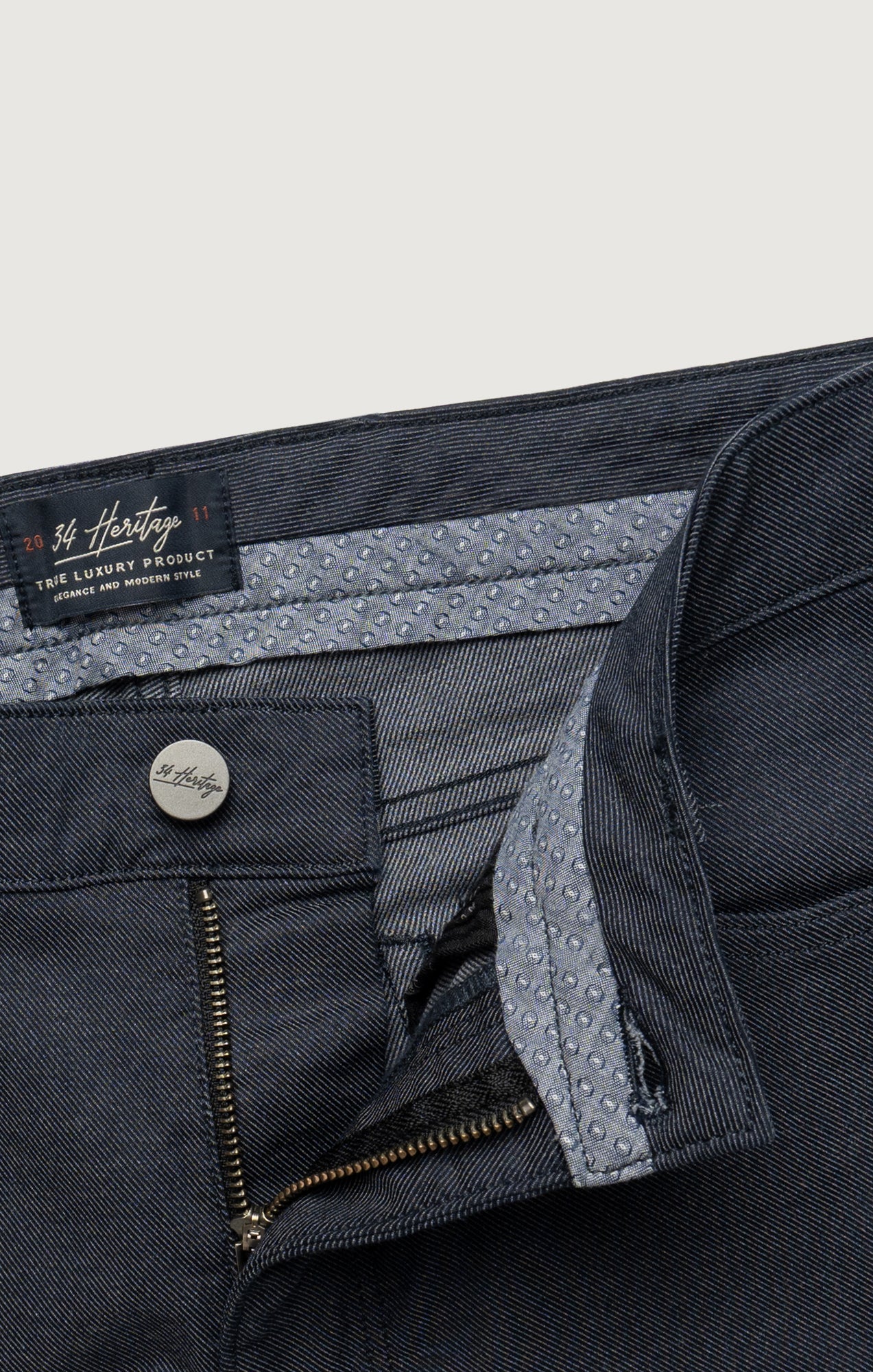 34 Heritage Courage Straight Leg Pants in Navy Coolmax
