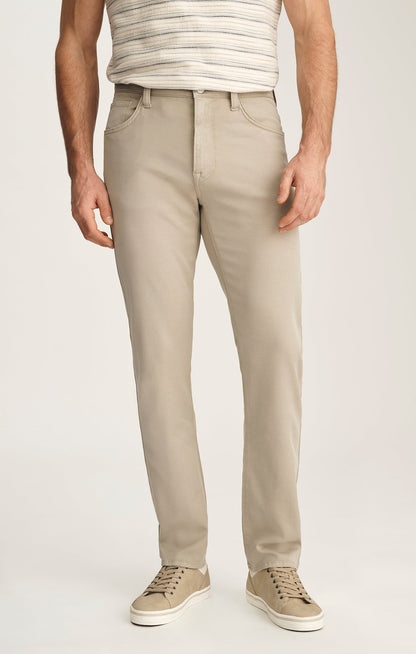 34 Heritage Courage Straight Leg Pants In Cashmere Cloud Luxe