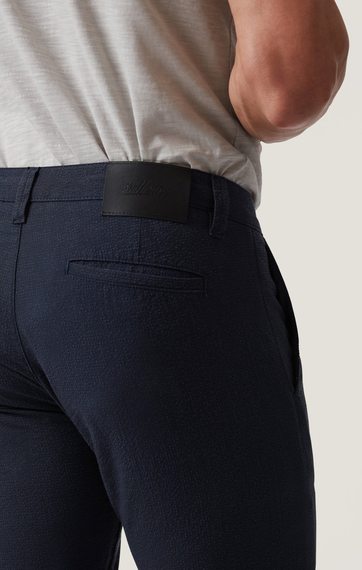 34 Heritage 34 Herigage Men's Verona Slim Chinos in Night Seersucker Kona