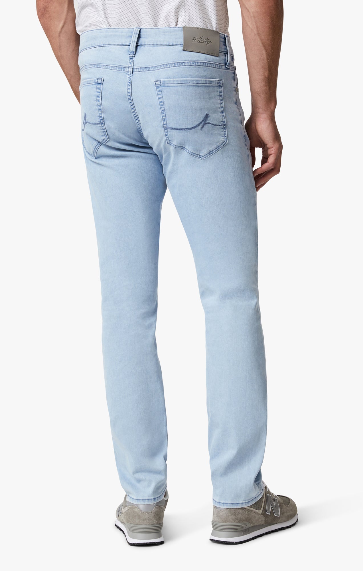 34 Heritage Courage Straight Leg Jeans In Bleached Kona