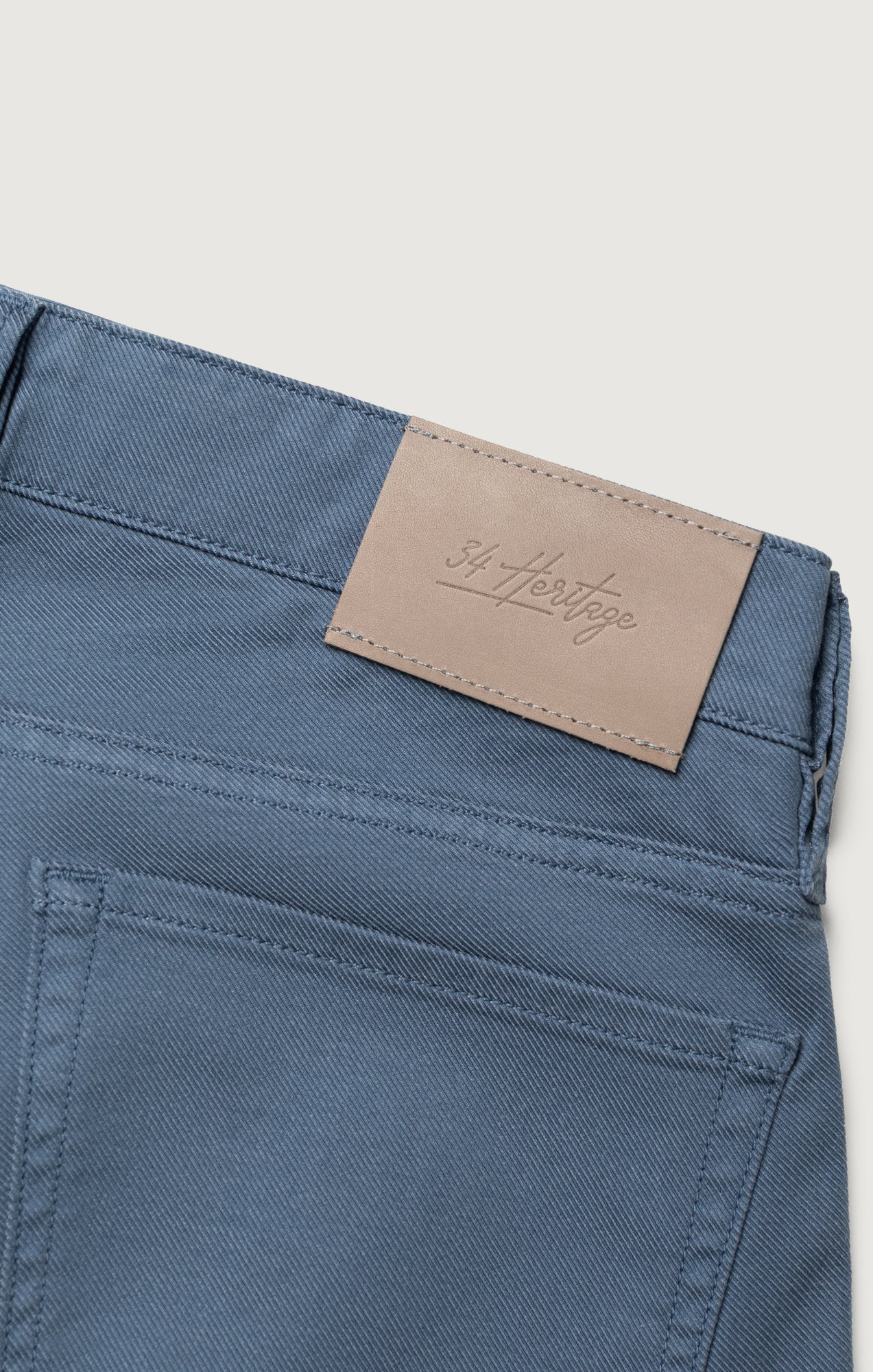 34 Heritage Courage Straight Leg Pants In Vintage Indigo Coolmax