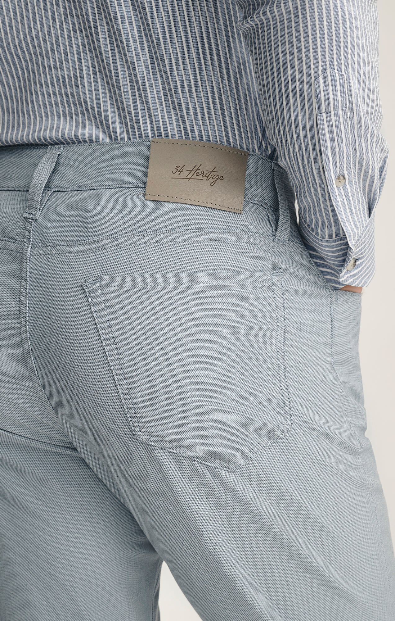 34 Heritage Courage Straight Leg Pants In Blue Honeycomb