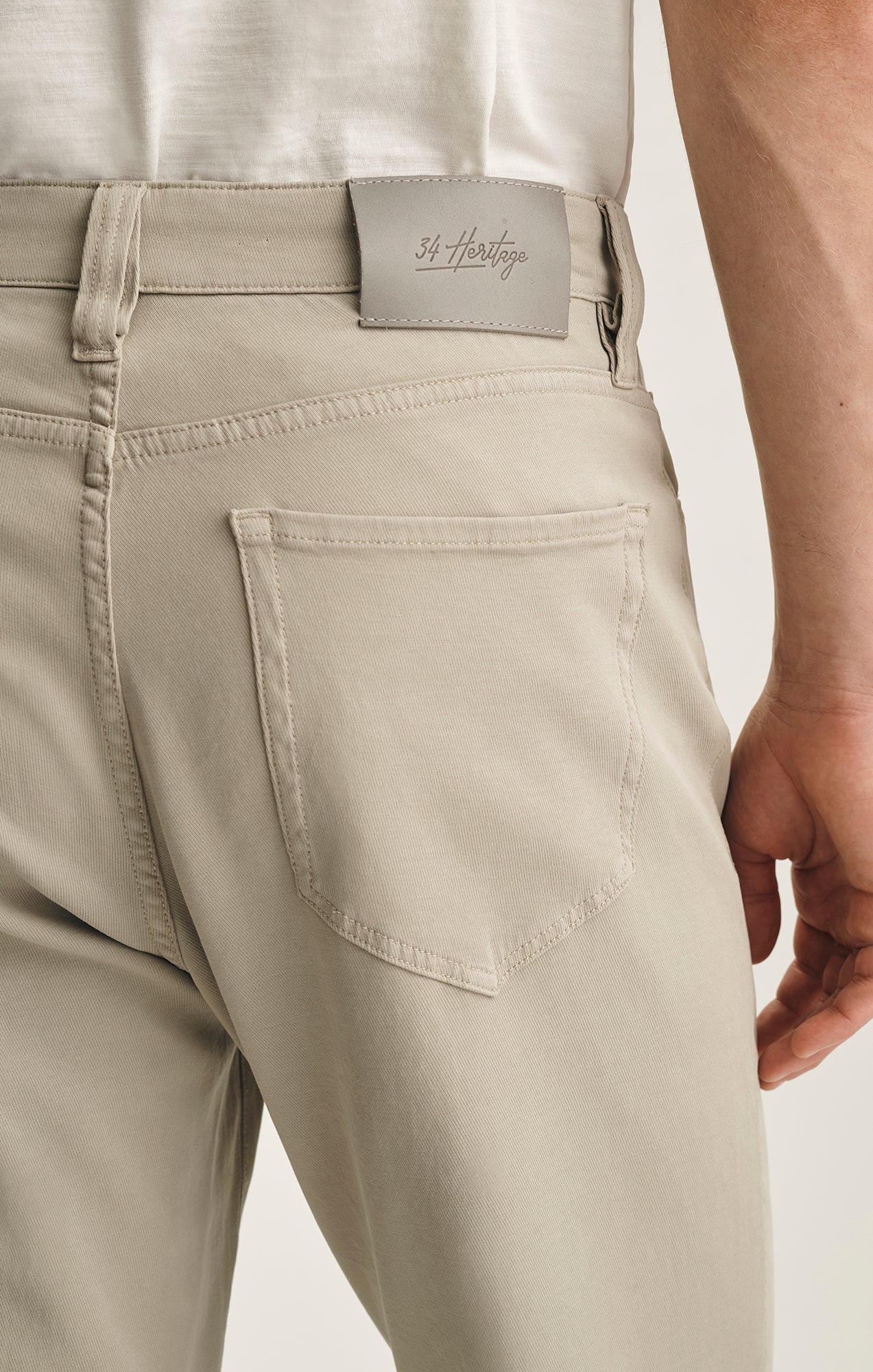 34 Heritage Charisma Relaxed Straight Pants In Cashmere Cloud Luxe
