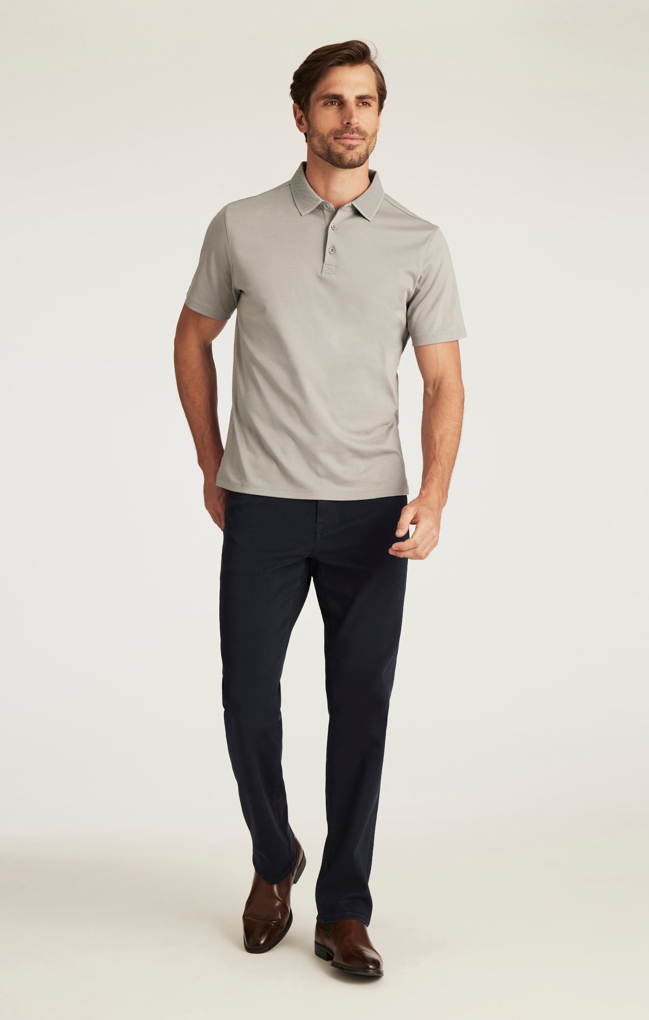34 Heritage Charisma Relaxed Straight Pants in Dark Navy Cloud Luxe