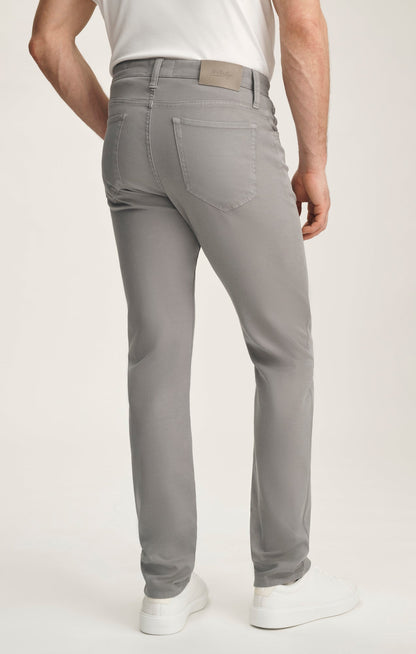 34 Heritage Courage Straight Leg Pants In Pewter Cloud Luxe