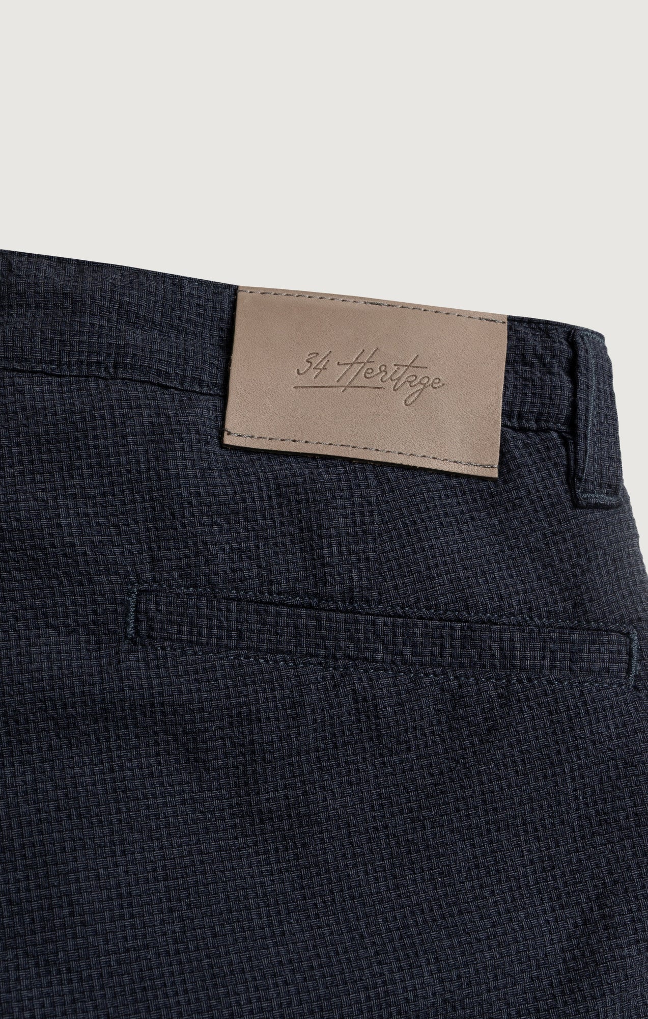 34 Heritage Arizona Slim Shorts In Navy Seersucker