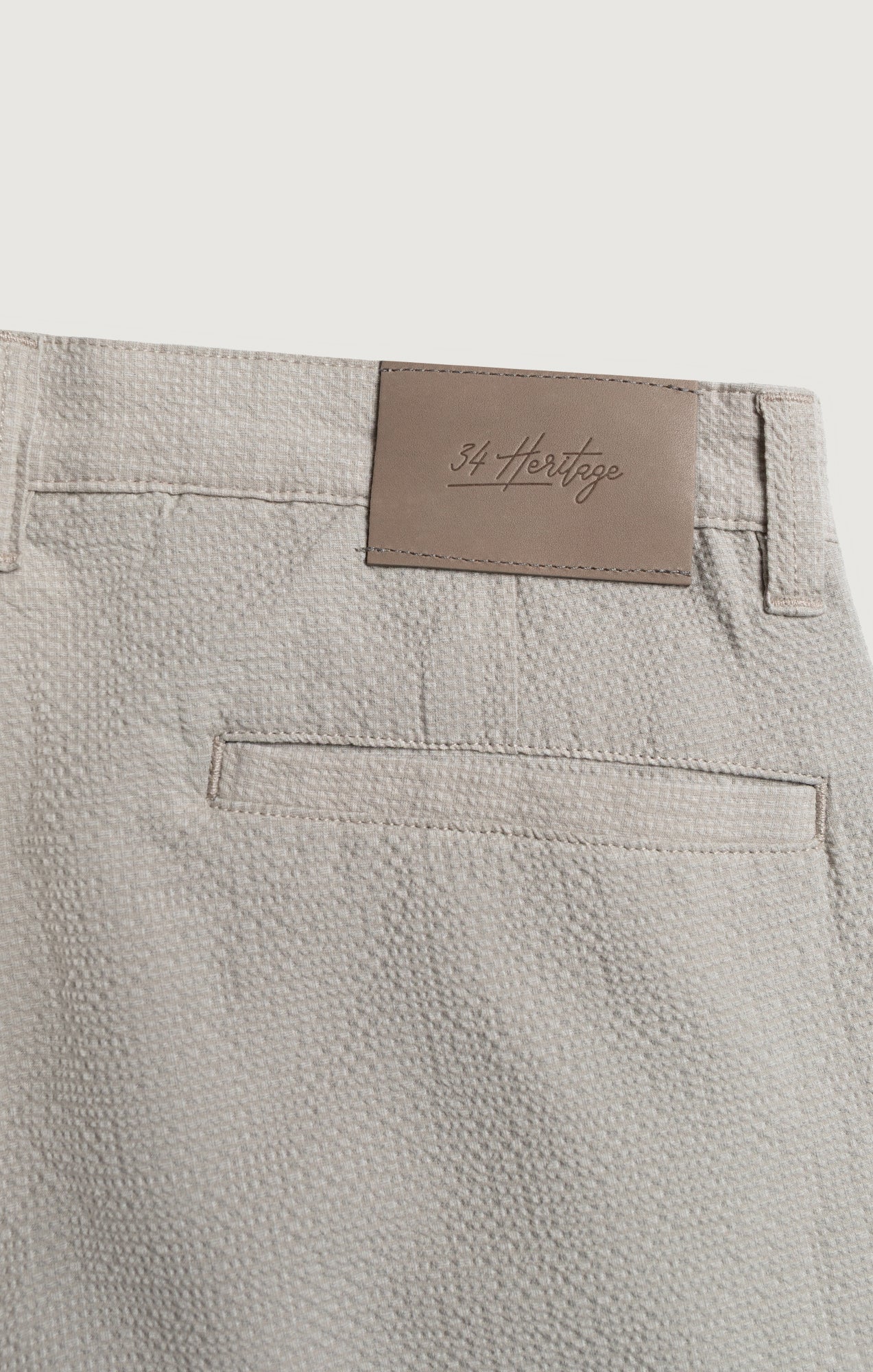 34 Heritage Arizona Slim Shorts In Stone Seersucker