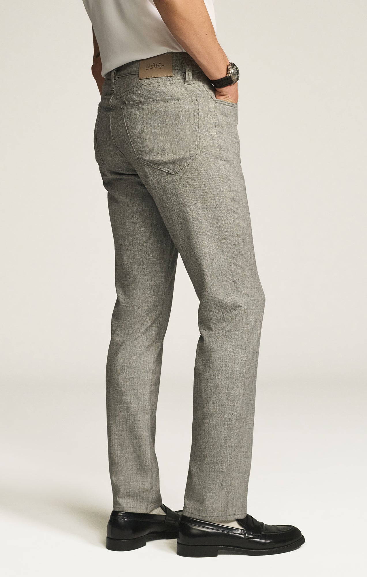 34 Heritage Charisma Relaxed Straight Pants in Grey Cross Twill