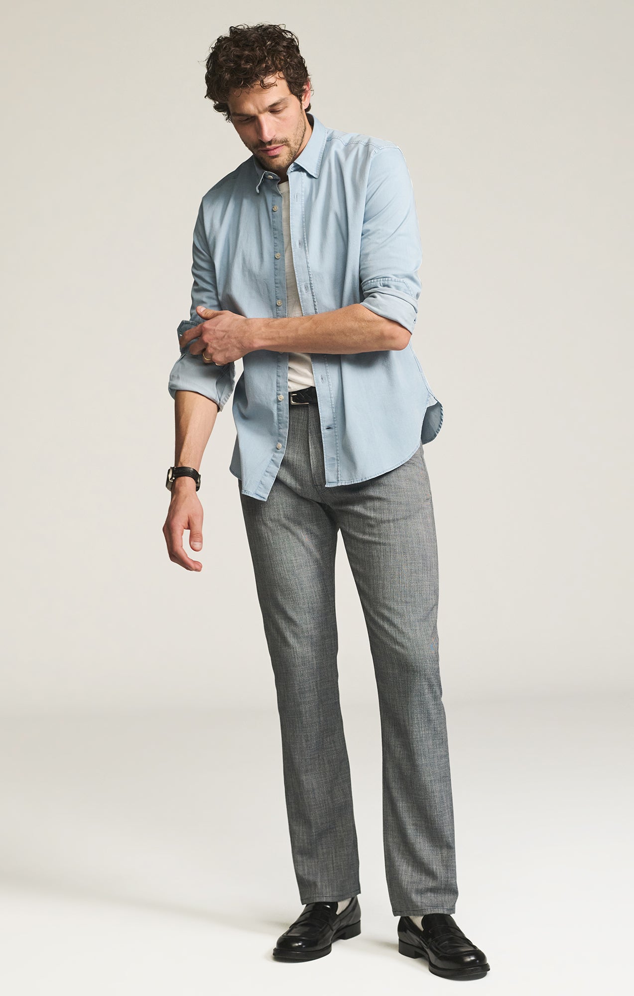 34 Heritage Courage Straight Leg Pants in Navy Cross Twill