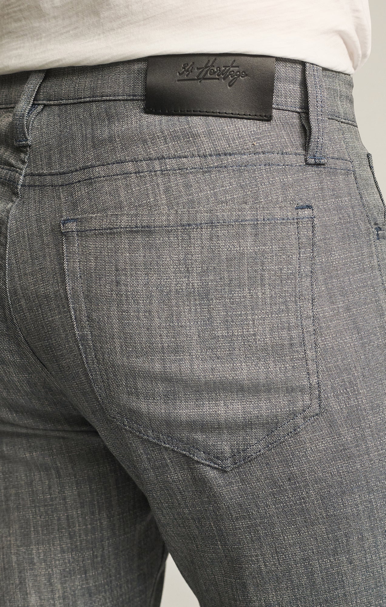 34 Heritage Courage Straight Leg Pants in Navy Cross Twill