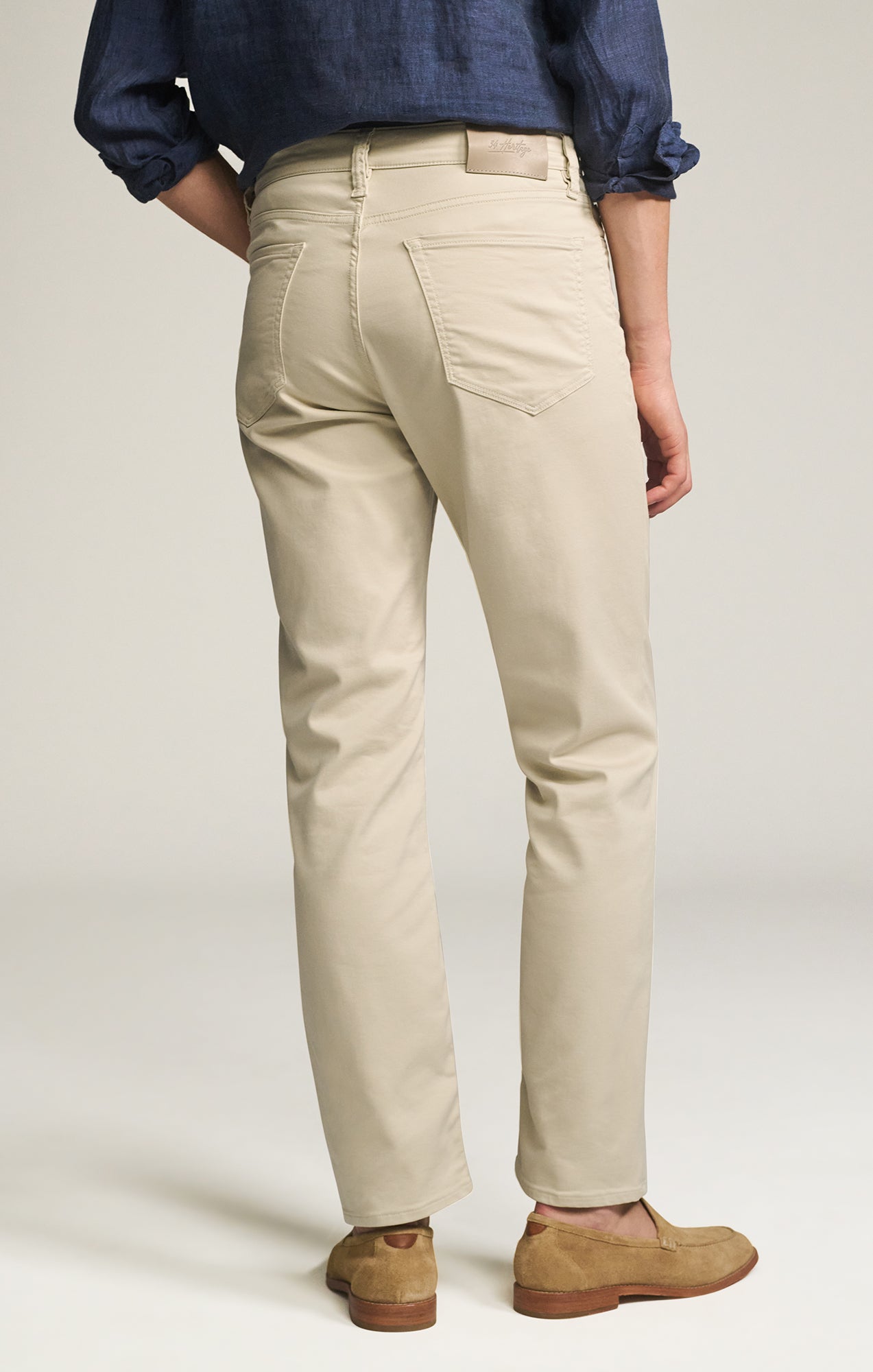 34 Heritage Charisma Relaxed Straight Pants in Tan Coomax