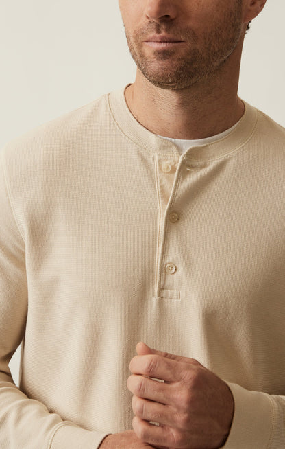 34 Heritage Long Sleeve Henley In Oatmeal