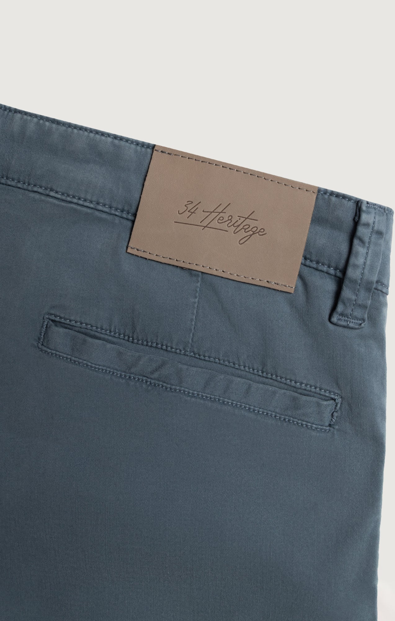 34 Heritage Arizona Slim Shorts In Flint Stone Twill