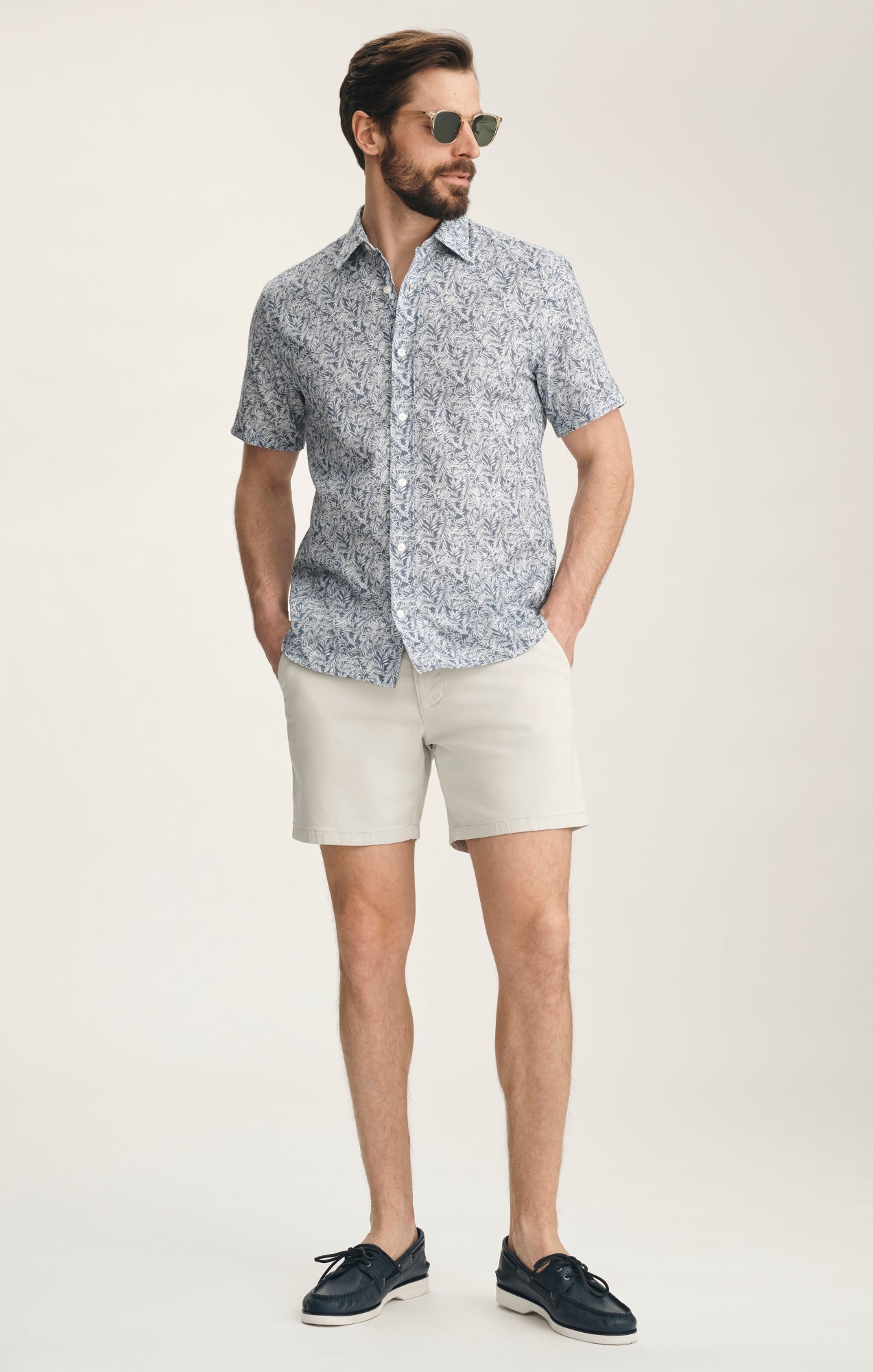 34 Heritage Hampton Classic Shorts In Glacier Twill