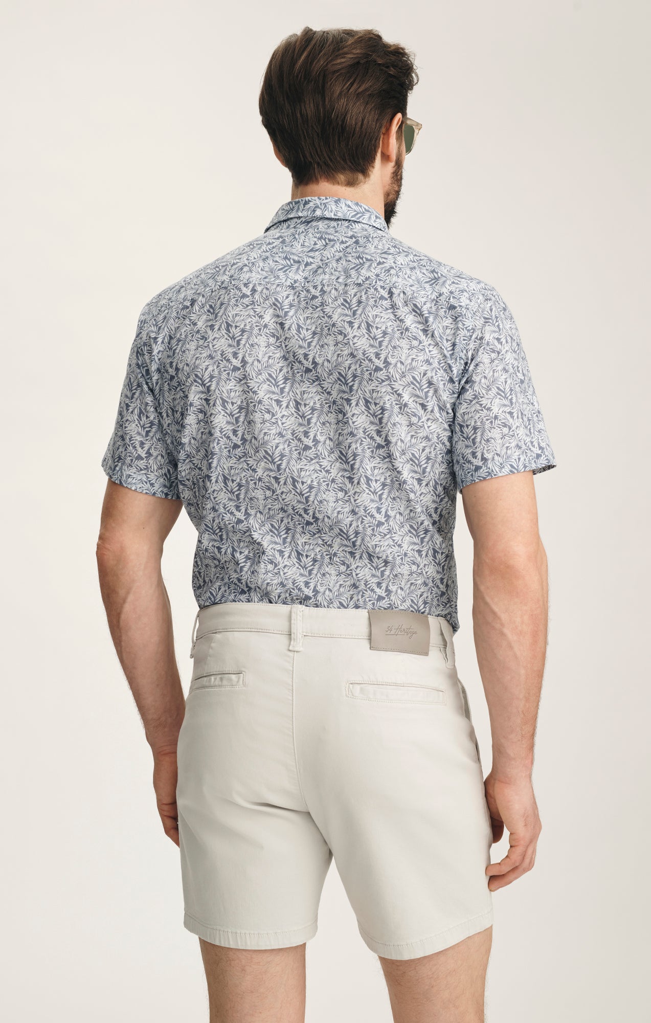 34 Heritage Hampton Classic Shorts In Glacier Twill