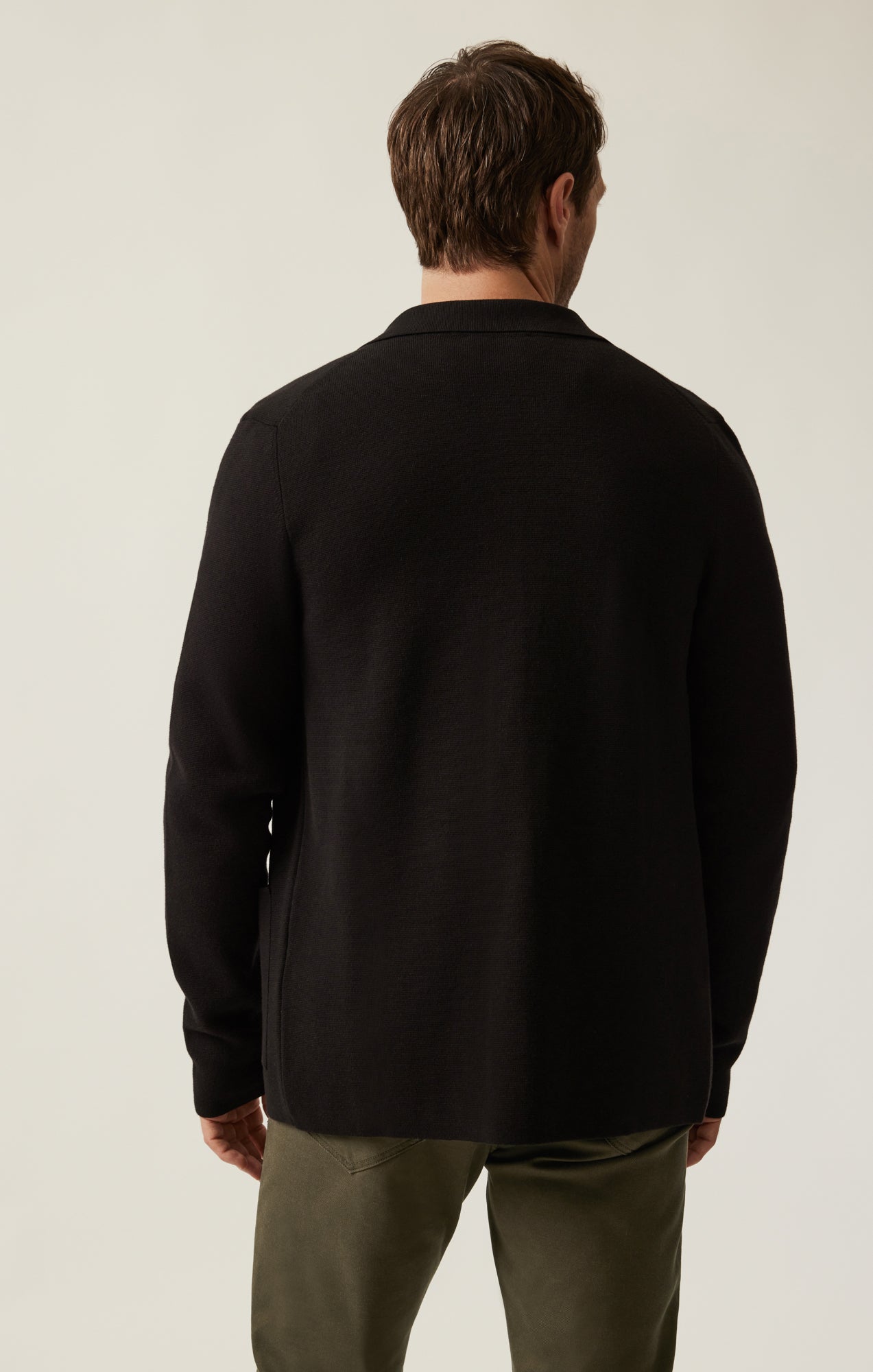 34 Heritage Full Button Cardigan In Black
