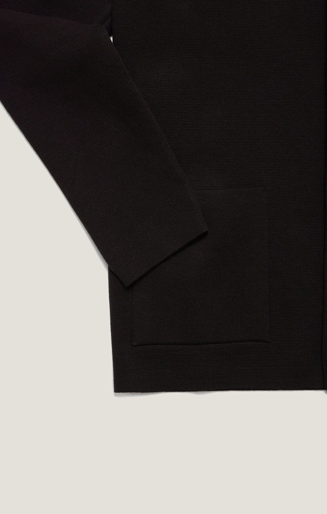34 Heritage Full Button Cardigan In Black