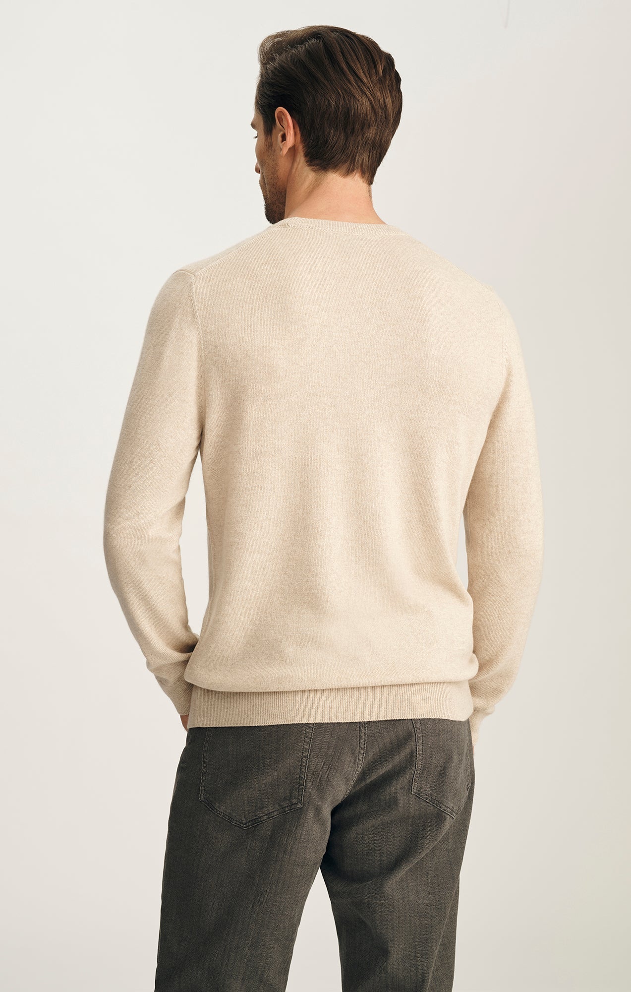 34 Heritage Cashmere Wool Blend Crew Neck Sweater In Beige