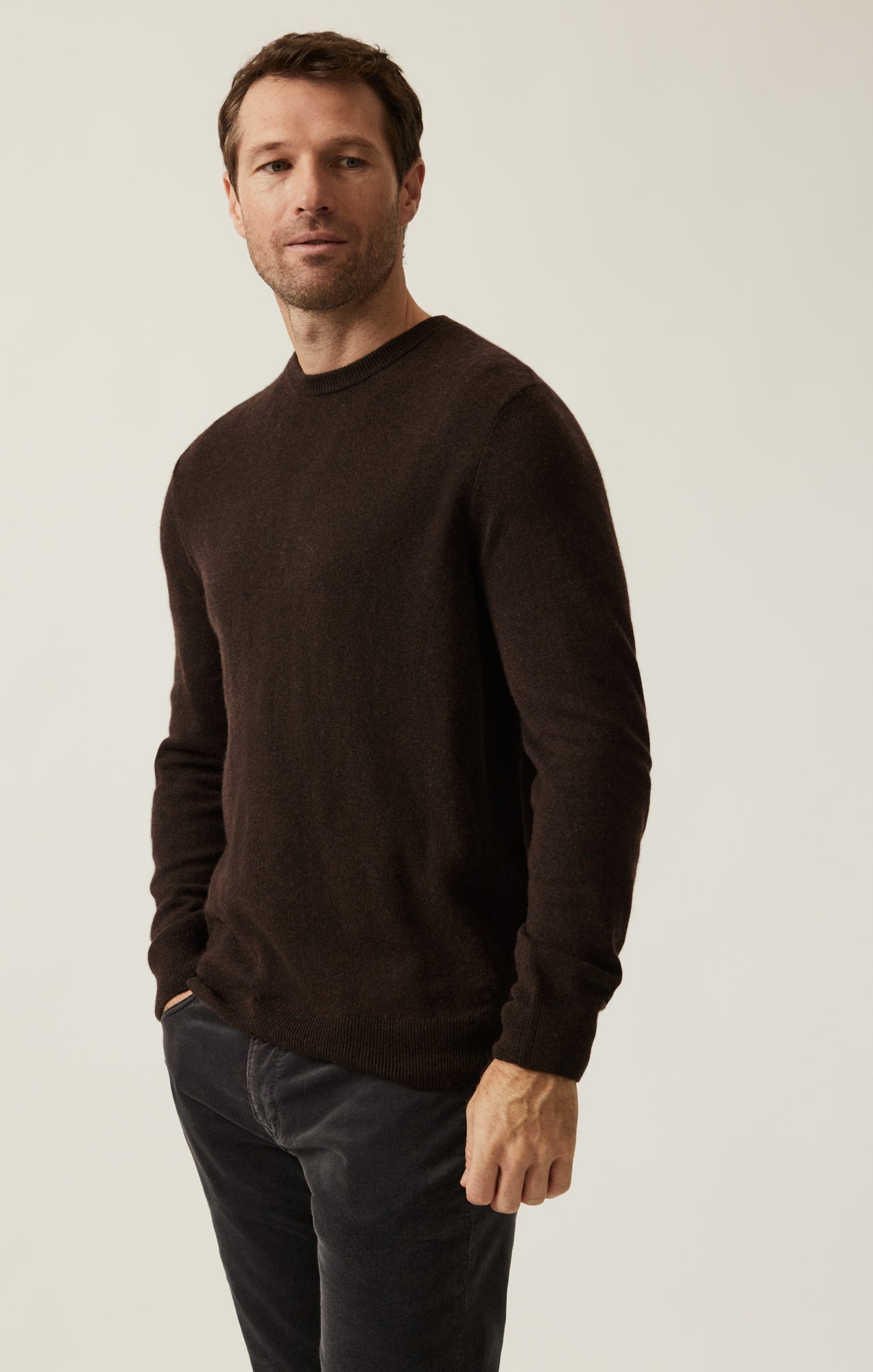 34 Heritage Cashmere Crew Neck Sweater In Brown