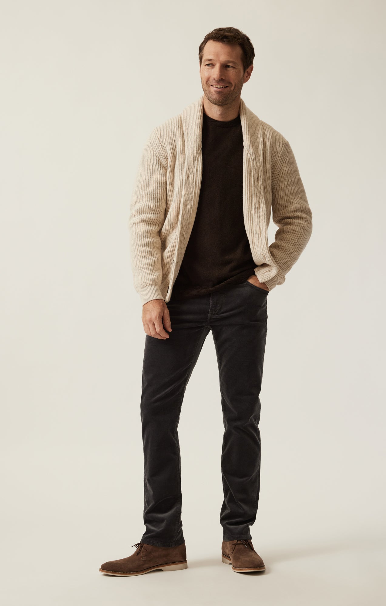 34 Heritage Cashmere Crew Neck Sweater In Brown
