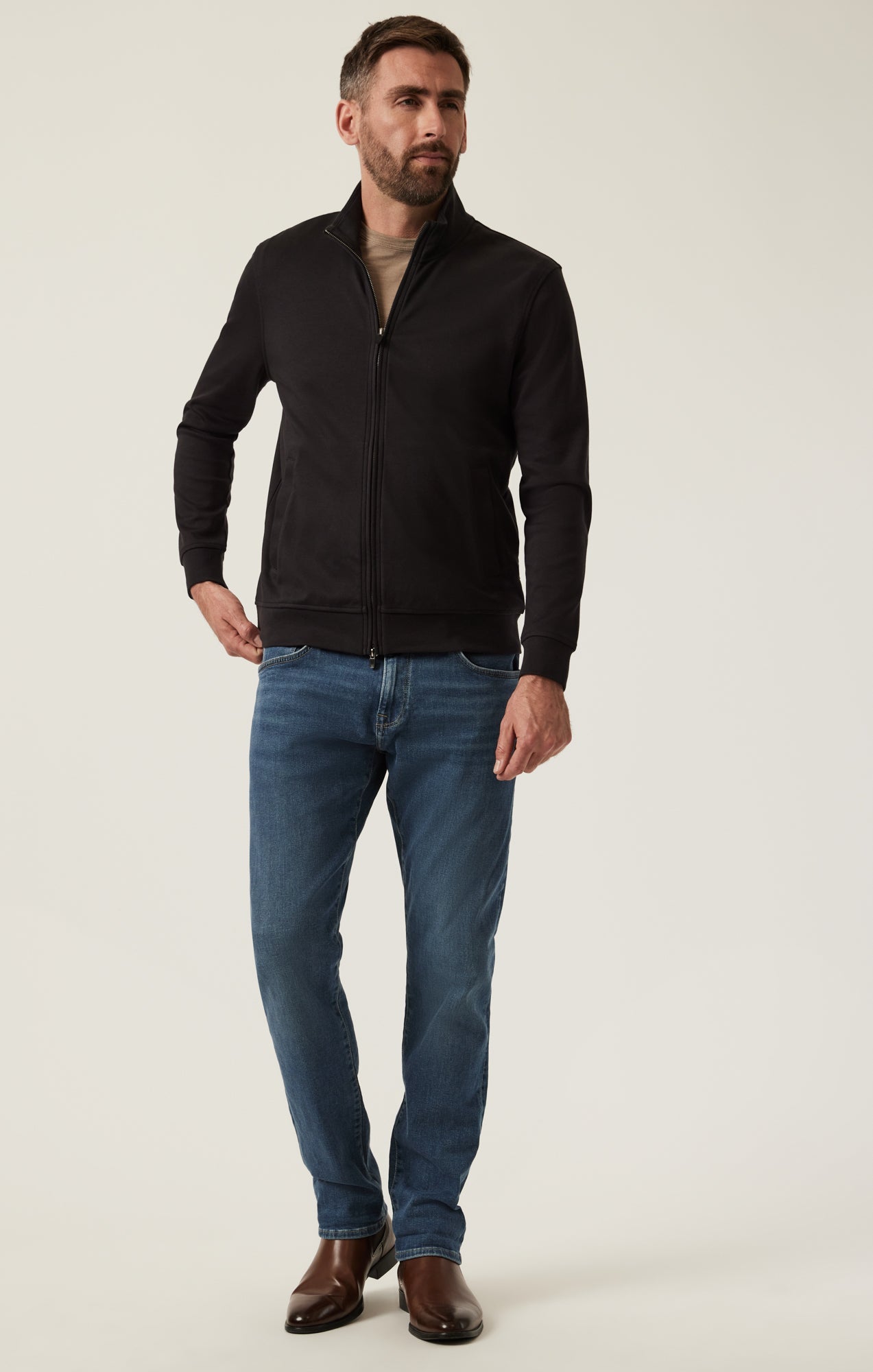 34 Heritage High Neck Zip-Up Sweater In Black